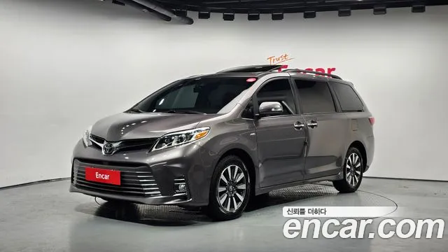 Toyota Sienna 2018