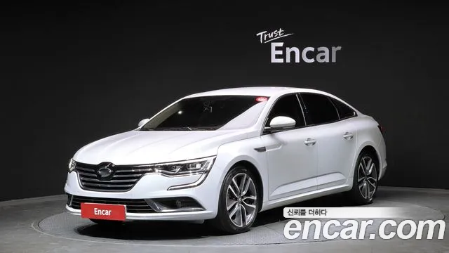 Renault SM6 2016