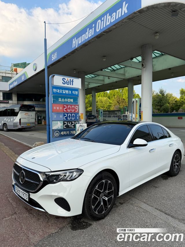 Mercedes-Benz E-Class 2026