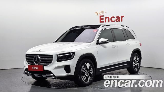 Mercedes-Benz GLB-Class 2024