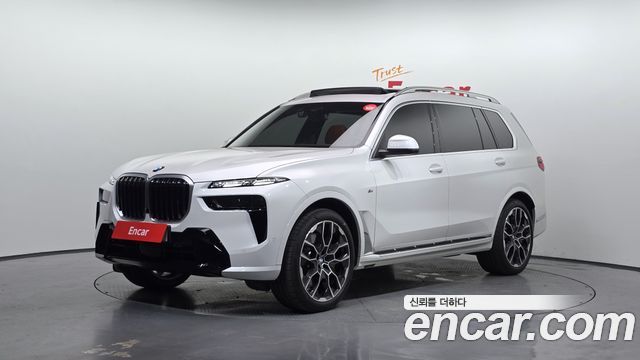 BMW X7 2025