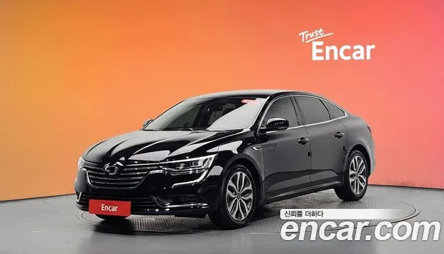 Renault SM6 2016