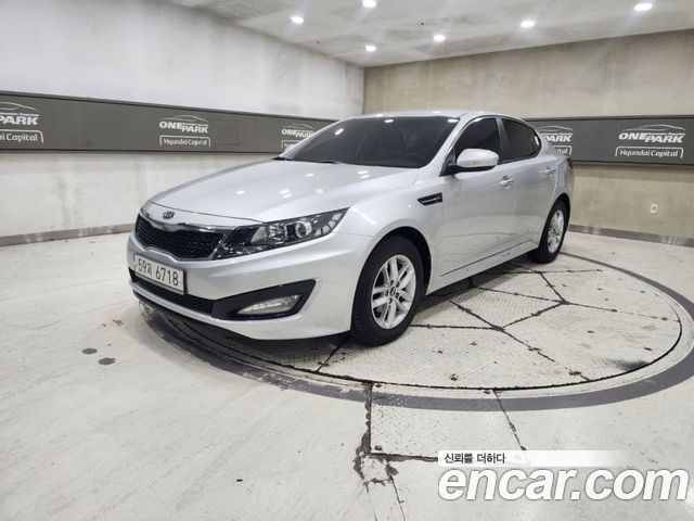Kia K5 2010