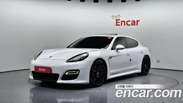 Porsche Panamera 2013