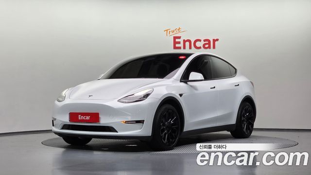 Tesla Model Y 2022