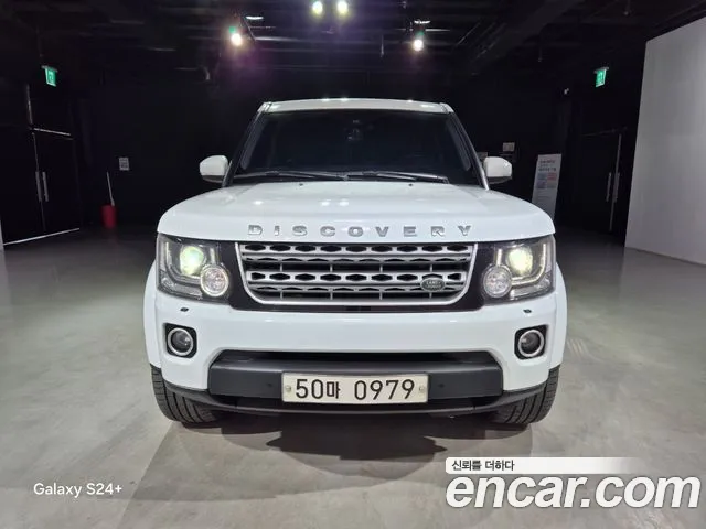 Land Rover Discovery 2015