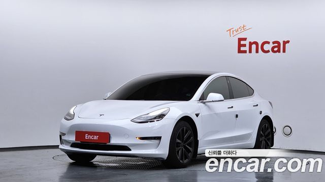 Tesla Model 3 2020