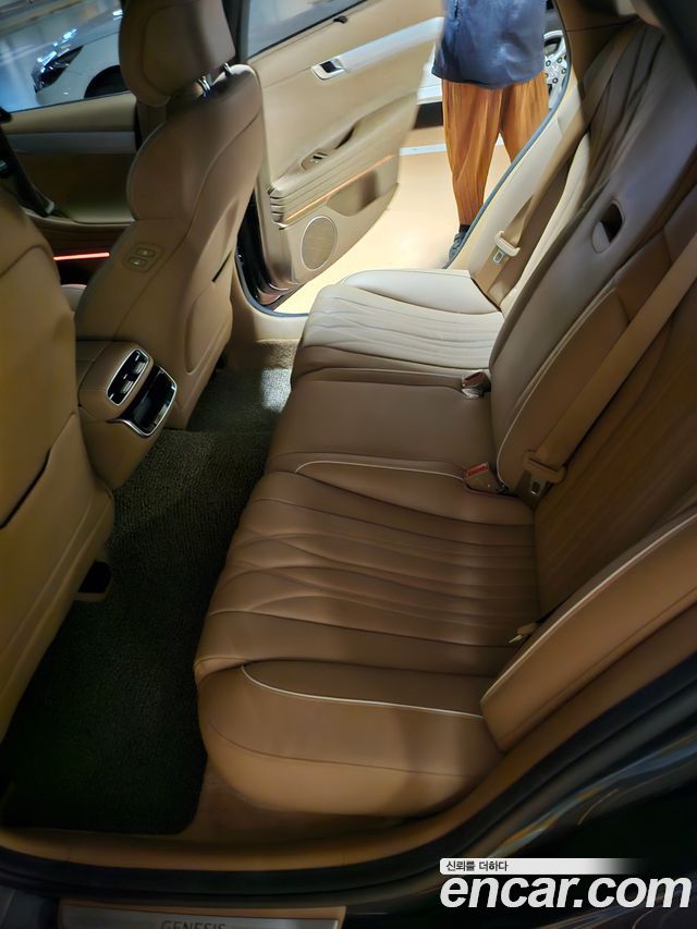Genesis G80 2025