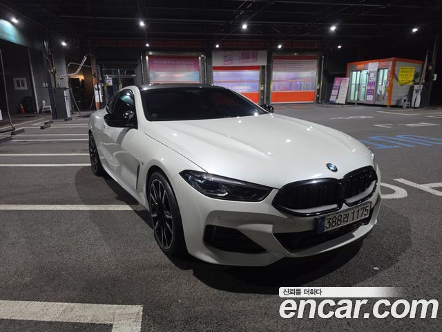 BMW 8-Series 2024