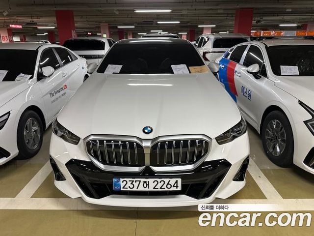 BMW 5-Series 2026