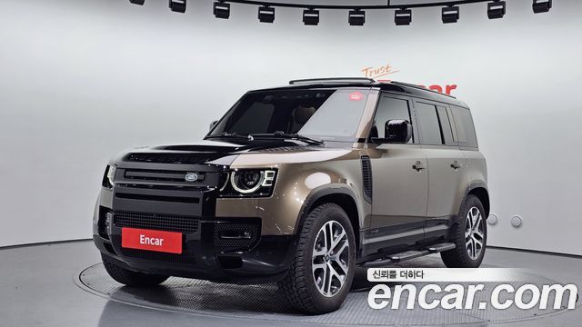 Land Rover Defender 2025