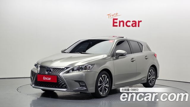 Lexus CT200h 2017