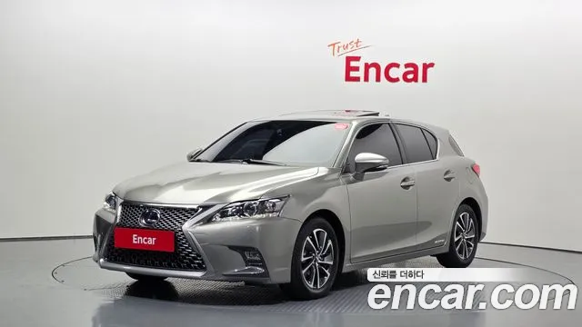 Lexus CT200h 2017