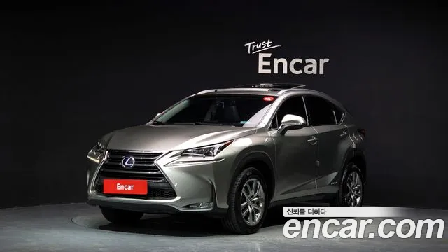 Lexus NX 2015