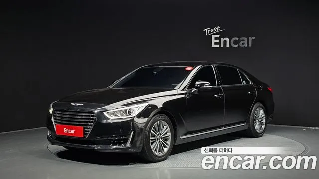 Genesis EQ900 2017