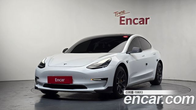 Tesla Model 3 2020