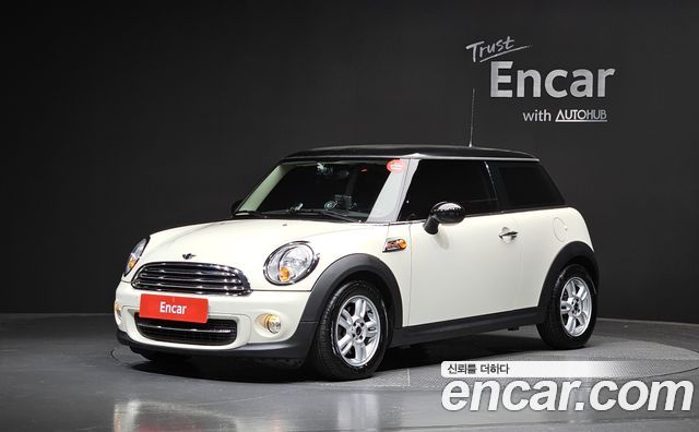MINI Cooper 2011