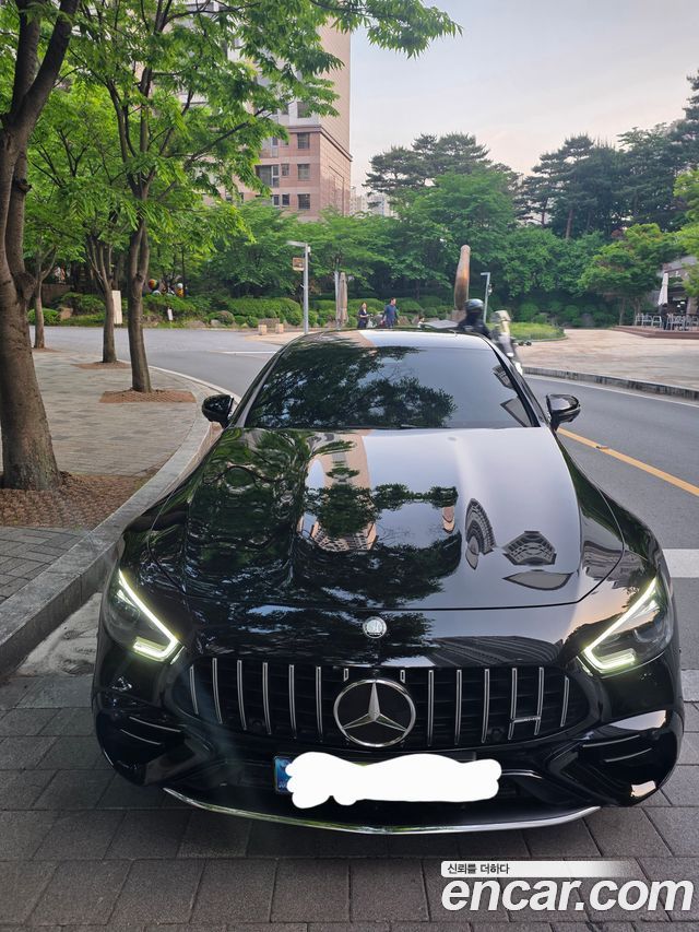 Mercedes-Benz AMG GT 2024