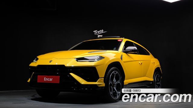 Lamborghini Urus 2023