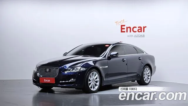 Jaguar XJ 2016