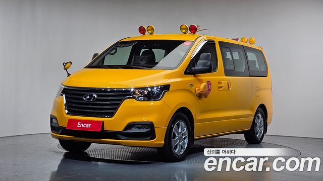 Hyundai Starex 2021