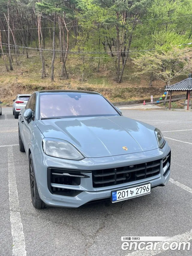 Porsche Cayenne 2024
