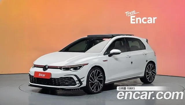 Volkswagen Golf 2024