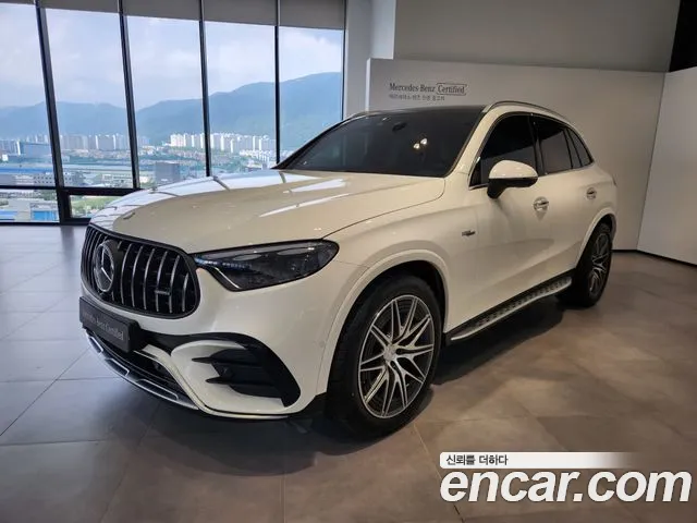 Mercedes-Benz GLC-Class 2025