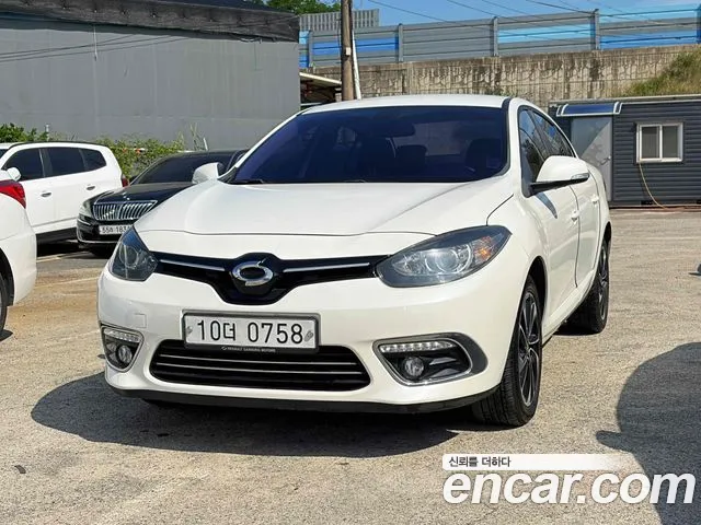 Renault SM3 2015