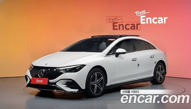 Mercedes-Benz EQE 2024