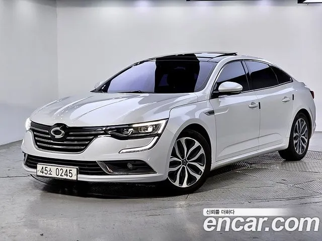 Renault SM6 2016