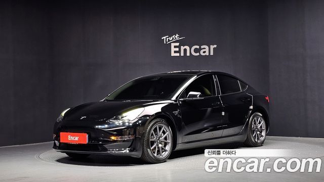 Tesla Model 3 2021