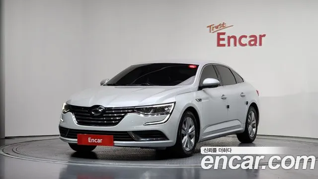 Renault SM6 2016
