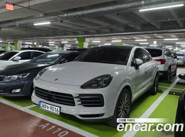 Porsche Cayenne 2022