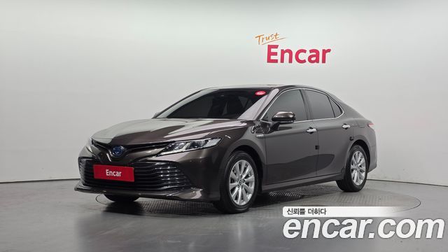 Toyota Camry 2021