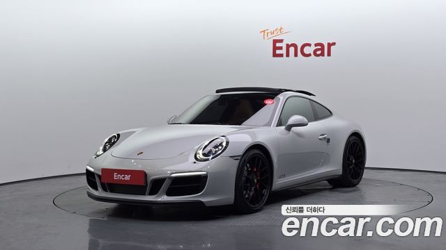 Porsche 911 2019
