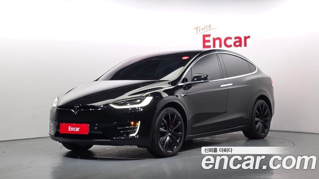 Tesla Model X 2018