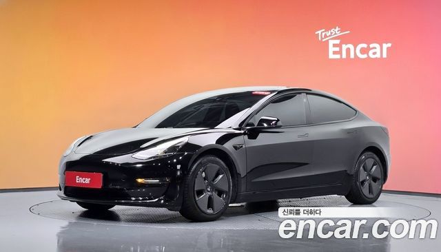 Tesla Model 3 2021