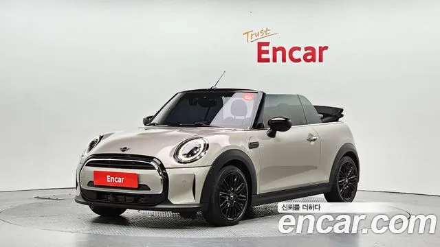 MINI Cooper Convertible 2024