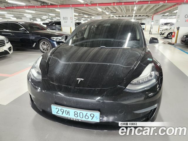 Tesla Model 3 2020