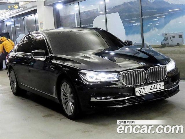 BMW 7-Series 2016
