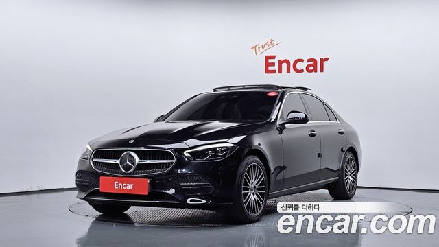 Mercedes-Benz C-Class 2022