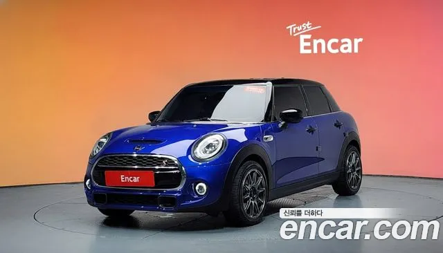 MINI Cooper 2019