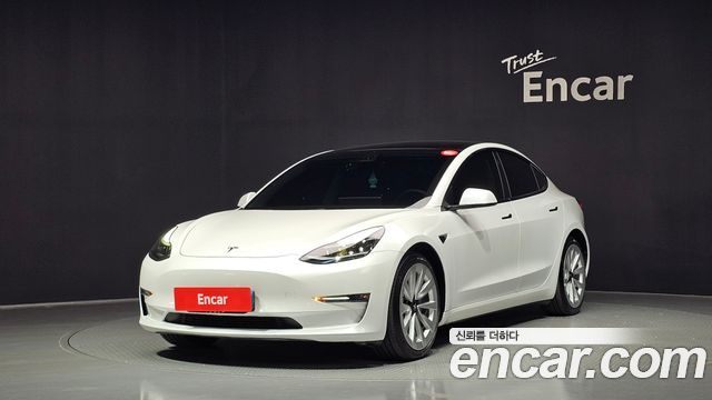 Tesla Model 3 2021