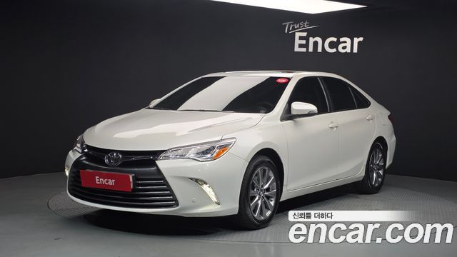 Toyota Camry 2017