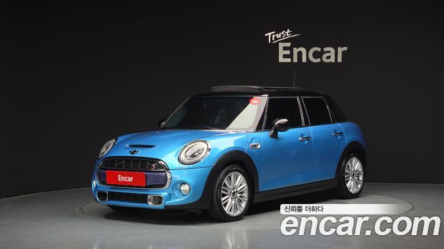 MINI Cooper 2015