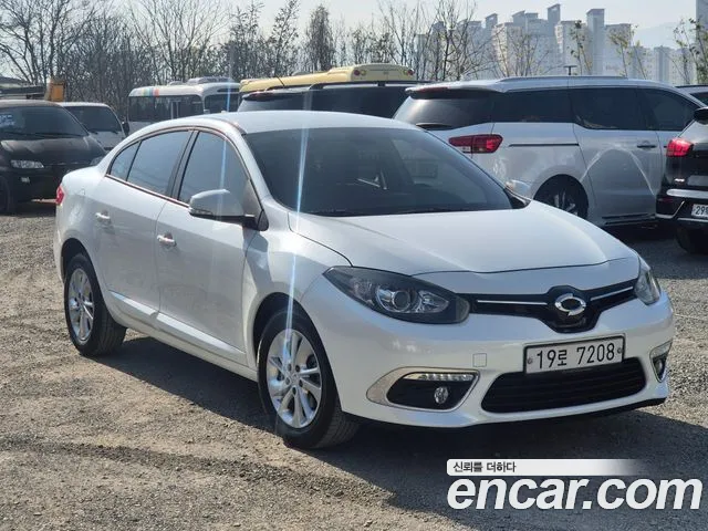 Renault SM3 2015