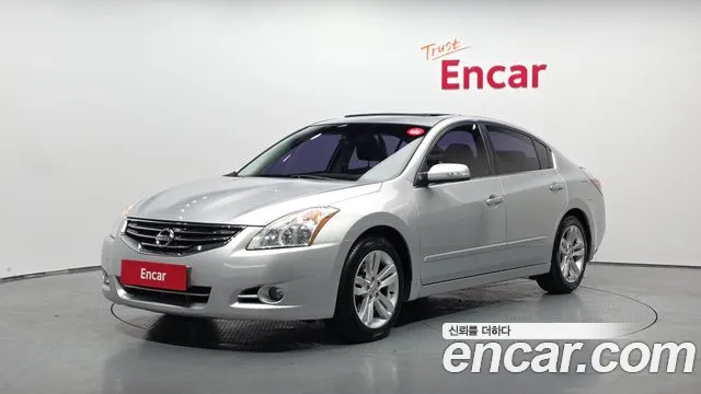Nissan Altima 2010