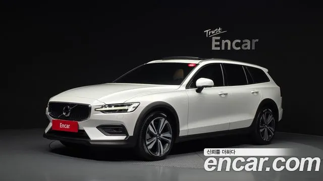 Volvo V60 2021