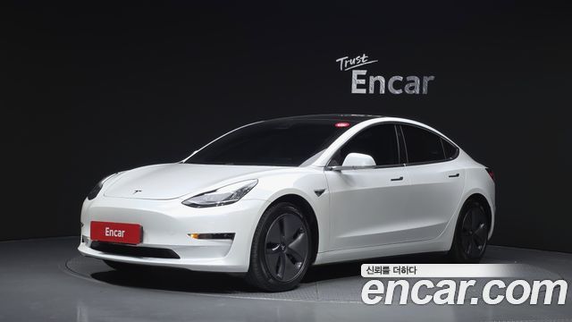 Tesla Model 3 2020